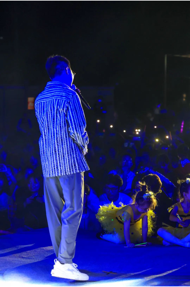 1696299523890758.png image.png